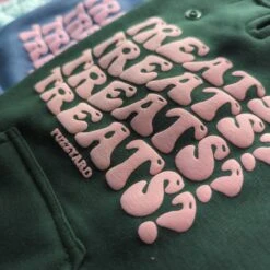 FuzzYard Dog Treats Hoodie - Green (Size 1) (26-29cm) -Fuzzyard 9345719082543A 5